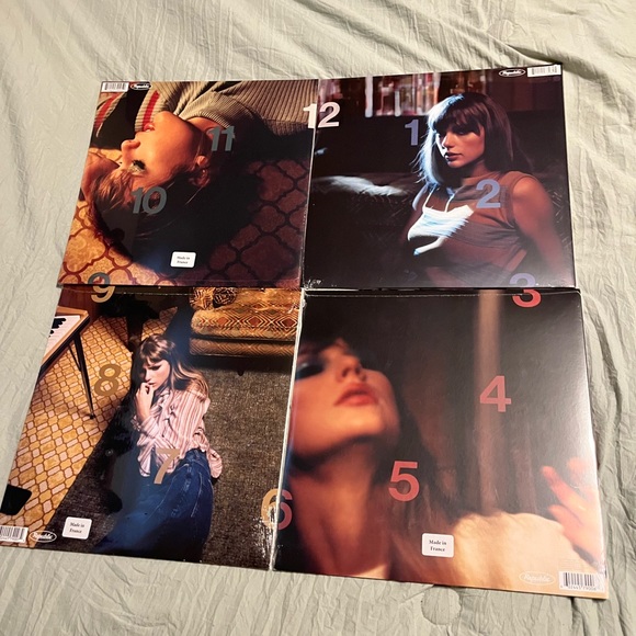 Taylor Swift Midnights Clock and Vinyl set - Picture 8 of 9